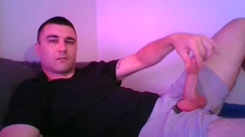 Snapshot of crush380 chatting on December 12, 2024, 11:14 pm Crush380 online show from December 12, 2024, 11:14 pm