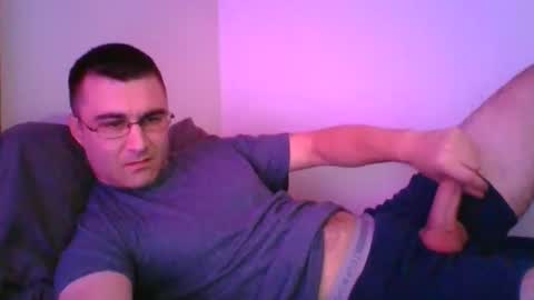 Snapshot of crush380 chatting on December 14, 2024, 9:56 pm Crush380 online show from December 14, 2024, 9:56 pm