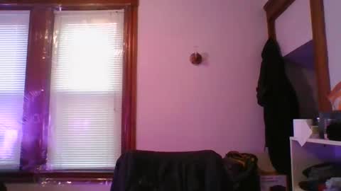 Snapshot of crush380 chatting on December 30, 2024, 8:25 pm Crush380 online show from December 30, 2024, 8:25 pm