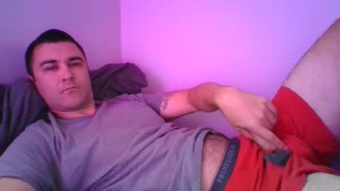 Snapshot of crush380 chatting on January 1, 2025, 3:14 pm Crush380 online show from January 1, 2025, 3:14 pm