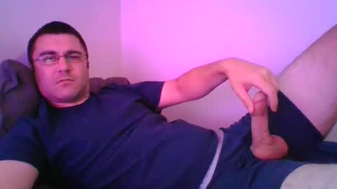 Snapshot of crush380 chatting on January 7, 2025, 8:42 pm Crush380 online show from January 7, 2025, 8:42 pm