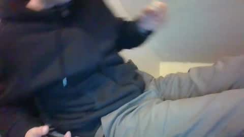 Snapshot of crush380 chatting on March 2, 2025, 1:58 am Crush380 online show from March 2, 2025, 1:58 am