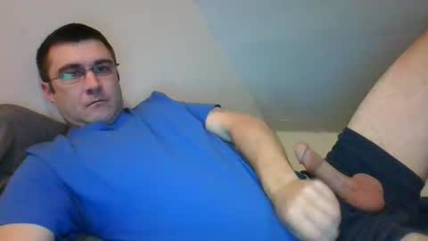 Snapshot of crush380 chatting on March 2, 2025, 11:20 pm Crush380 online show from March 2, 2025, 11:20 pm