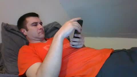 Snapshot of crush380 chatting on March 6, 2025, 1:16 am Crush380 online show from March 6, 2025, 1:16 am