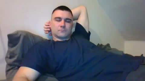 Snapshot of crush380 chatting on March 6, 2025, 10:47 pm Crush380 online show from March 6, 2025, 10:47 pm