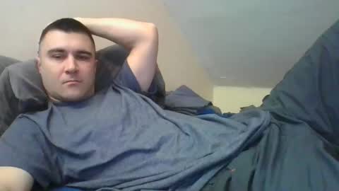 Snapshot of crush380 chatting on March 12, 2025, 8:20 pm Crush380 online show from March 12, 2025, 8:20 pm