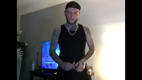 Snapshot of cruz815 chatting on December 15, 2025, 12:48 am cruz815 online show from December 15, 2025, 12:48 am