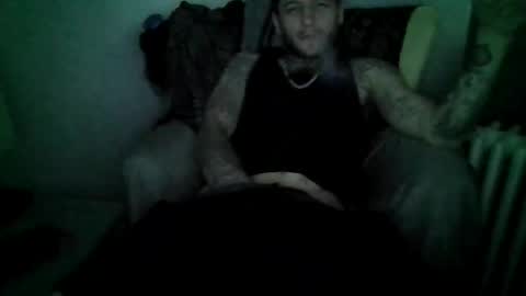 Snapshot of cruz815 chatting on December 15, 2025, 9:19 pm cruz815 online show from December 15, 2025, 9:19 pm