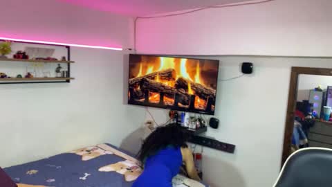 Snapshot of crystal5358 chatting on February 8, 2026, 9:45 am crystal5358 online show from February 8, 2026, 9:45 am