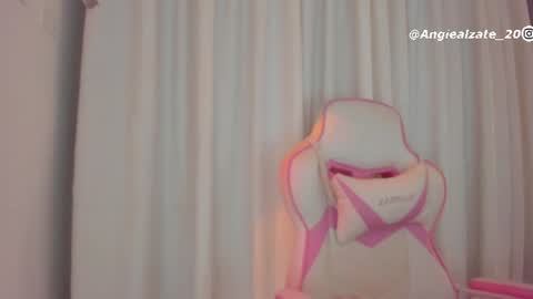 Snapshot of crystal_foster chatting on June 25, 2026, 5:12 am angie online show from June 25, 2026, 5:12 am