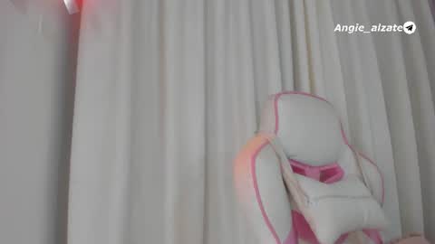 Snapshot of crystal_foster chatting on July 3, 2026, 4:30 am angie online show from July 3, 2026, 4:30 am
