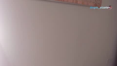 Snapshot of crystal_foster chatting on July 11, 2026, 3:31 am angie online show from July 11, 2026, 3:31 am