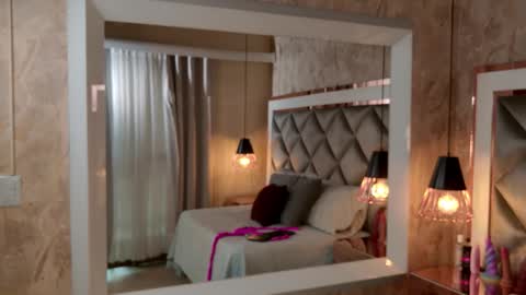 Snapshot of crystal_gilton chatting on January 11, 2026, 7:08 pm crystal_gilton online show from January 11, 2026, 7:08 pm