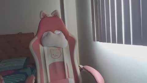 Crystal Blaze online show from October 23, 2025, 7:45 pm