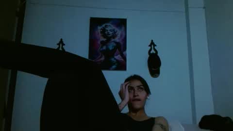Snapshot of crystal_starx chatting on April 23, 2026, 6:58 am Crystal Blaze online show from April 23, 2026, 6:58 am