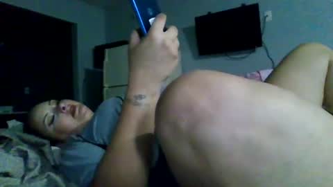 Snapshot of crystalbarbie214 chatting on November 7, 2025, 6:24 am crystalbarbie214 online show from November 7, 2025, 6:24 am