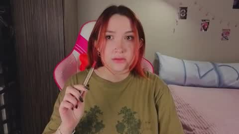 Snapshot of crystalblaze_ chatting on December 13, 2025, 9:20 pm Grace online show from December 13, 2025, 9:20 pm