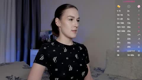 Snapshot of crystalcandies chatting on November 24, 2025, 1:55 pm Arina online show from November 24, 2025, 1:55 pm