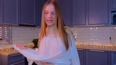 Snapshot of crystaldiva01 chatting on March 7, 2026, 5:48 am Diva online show from March 7, 2026, 5:48 am