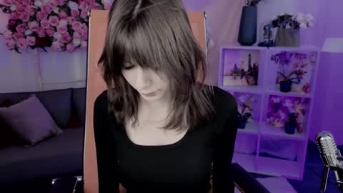 Snapshot of crystallbloom chatting on February 23, 2026, 1:08 pm crystallbloom online show from February 23, 2026, 1:08 pm