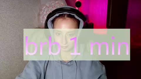 Snapshot of crystallkris chatting on December 9, 2024, 2:24 am Kristina online show from December 9, 2024, 2:24 am