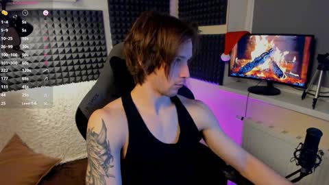 Snapshot of crystallora chatting on December 22, 2024, 7:31 pm Crys online show from December 22, 2024, 7:31 pm