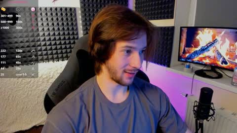 Snapshot of crystallora chatting on January 4, 2025, 8:37 pm Crys online show from January 4, 2025, 8:37 pm