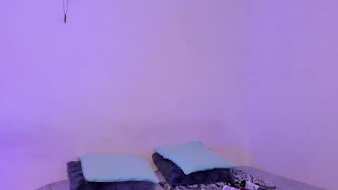 Snapshot of crystalvazquez chatting on November 5, 2025, 12:38 pm Soy Crystal online show from November 5, 2025, 12:38 pm