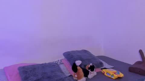 Snapshot of crystalvazquez chatting on November 16, 2025, 12:55 pm Soy Crystal online show from November 16, 2025, 12:55 pm