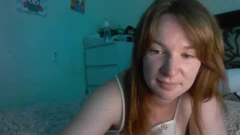 Snapshot of crystalvelvet chatting on May 26, 2026, 8:21 am crystalvelvet online show from May 26, 2026, 8:21 am