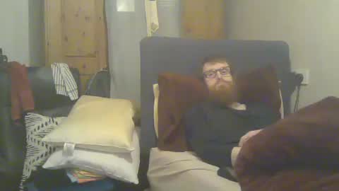 Snapshot of cs014g8493 chatting on April 29, 2026, 12:27 am chris online show from April 29, 2026, 12:27 am