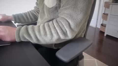 Snapshot of cuckgriff23 chatting on February 9, 2026, 5:06 pm cuckgriff23 online show from February 9, 2026, 5:06 pm