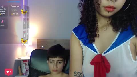 cuddle_bunny_ online show from December 6, 2024, 6:06 pm