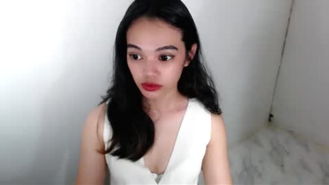 cuddlepunk_bubble online show from July 18, 2026, 6:17 am