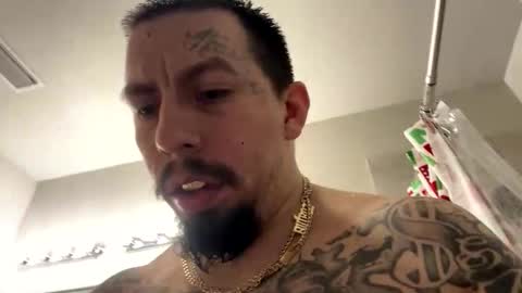 cuete2100 online show from December 2, 2025, 3:23 am