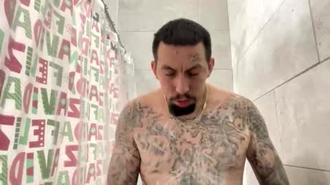 cuete2100 online show from December 2, 2025, 11:11 pm