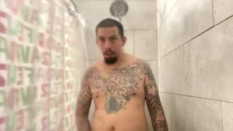 cuete2100 online show from February 9, 2026, 10:25 pm