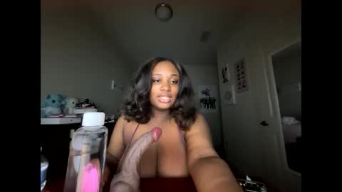 Snapshot of cum4maxsgirl chatting on February 25, 2026, 6:34 am cutiecamgirl 3 online show from February 25, 2026, 6:34 am