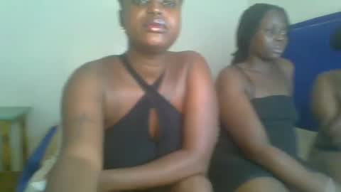 Snapshot of cum_central chatting on February 24, 2025, 8:17 am cum_central online show from February 24, 2025, 8:17 am