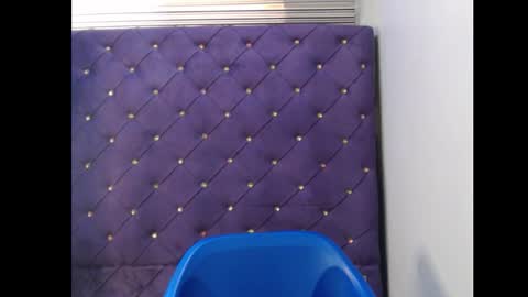 Nancy online show from November 27, 2025, 7:43 am