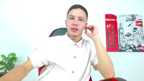 cumandres online show from May 19, 2026, 3:07 pm