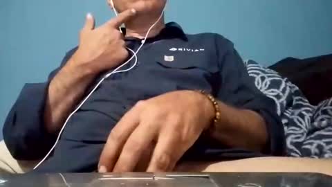 cumbian_chero online show from May 7, 2026, 11:15 am