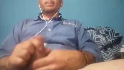 cumbian_chero online show from May 15, 2026, 5:03 am