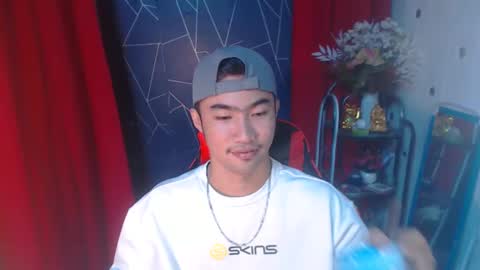 Snapshot of cumhavefun25 chatting on January 24, 2025, 1:57 pm ask me online show from January 24, 2025, 1:57 pm