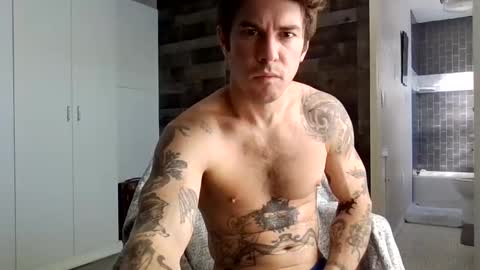 Charlie Mitchell   online show from October 27, 2025, 2:10 pm