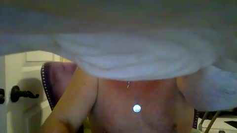 cumngetit910 online show from January 18, 2026, 3:21 am