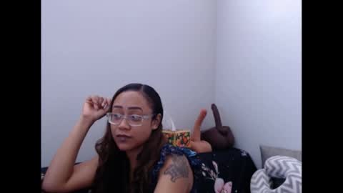 Nia Reese online show from March 17, 2026, 4:43 pm
