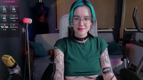 Snapshot of cumpotikeve chatting on October 18, 2025, 4:26 am CUMpotikEve online show from October 18, 2025, 4:26 am