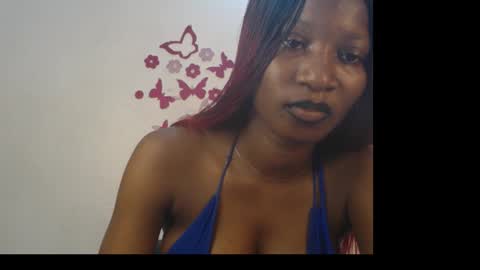 Snapshot of cumsquirt761296 chatting on January 19, 2026, 12:36 am Zara online show from January 19, 2026, 12:36 am