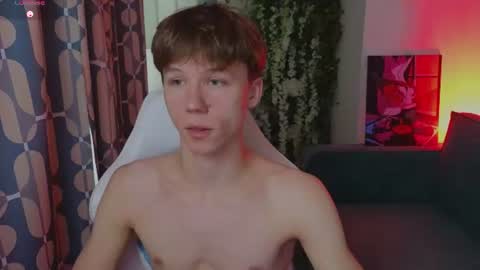 cumte_boy online show from July 16, 2026, 1:11 am